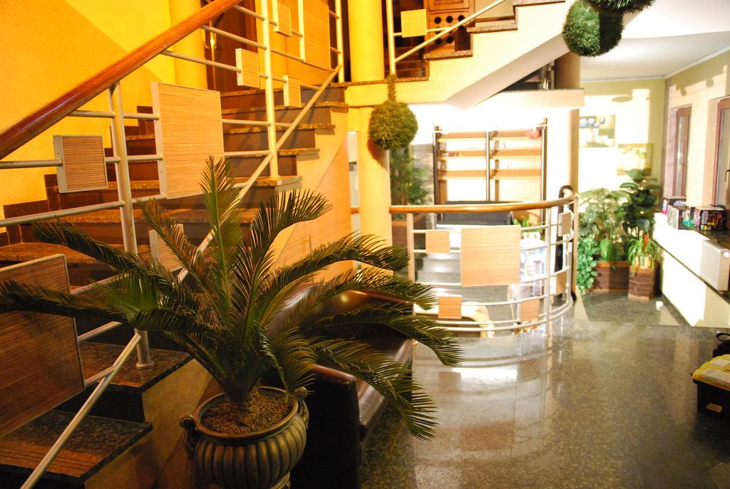 Adeo Hostel Bialystok Ngoại thất bức ảnh