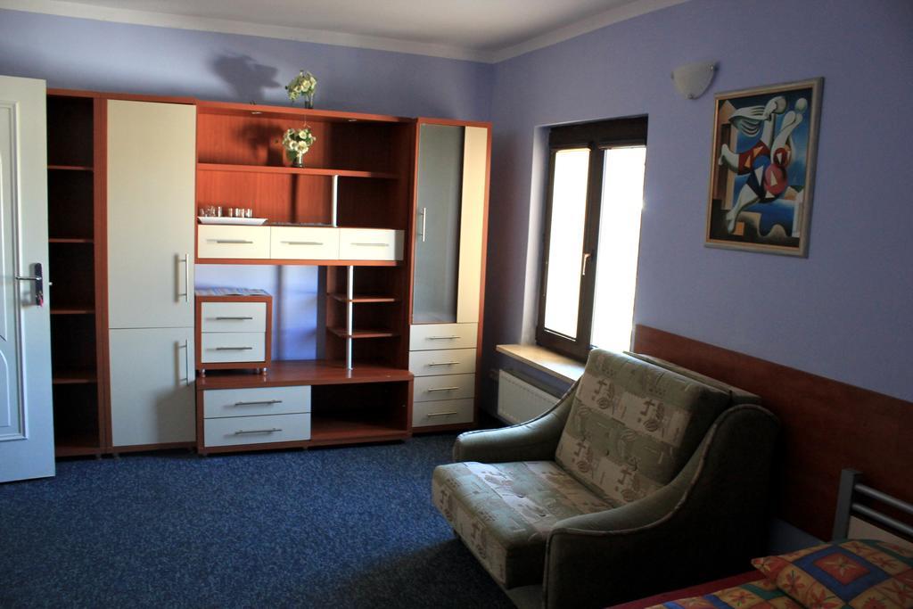 Adeo Hostel Bialystok Ngoại thất bức ảnh