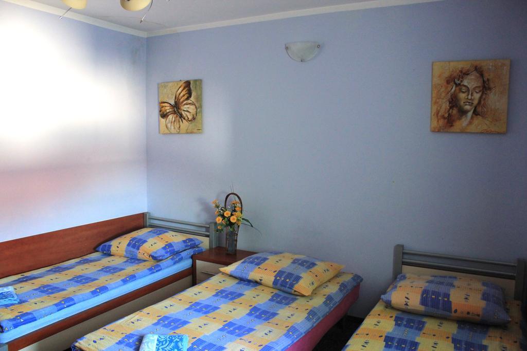 Adeo Hostel Bialystok Ngoại thất bức ảnh